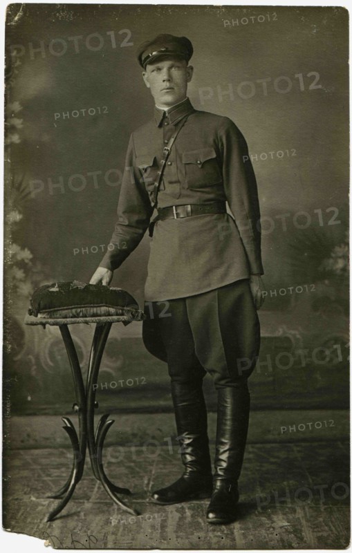 Commander of the Soviet Army.