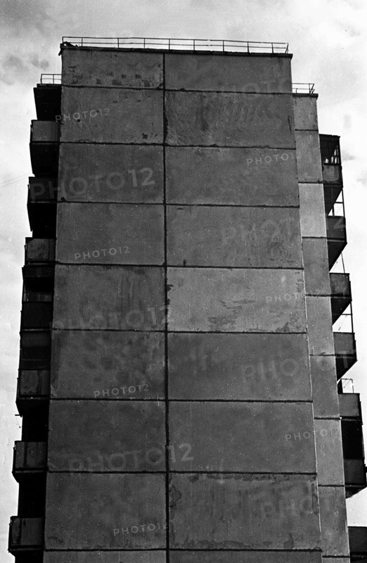 End of a multi-storey panel house.