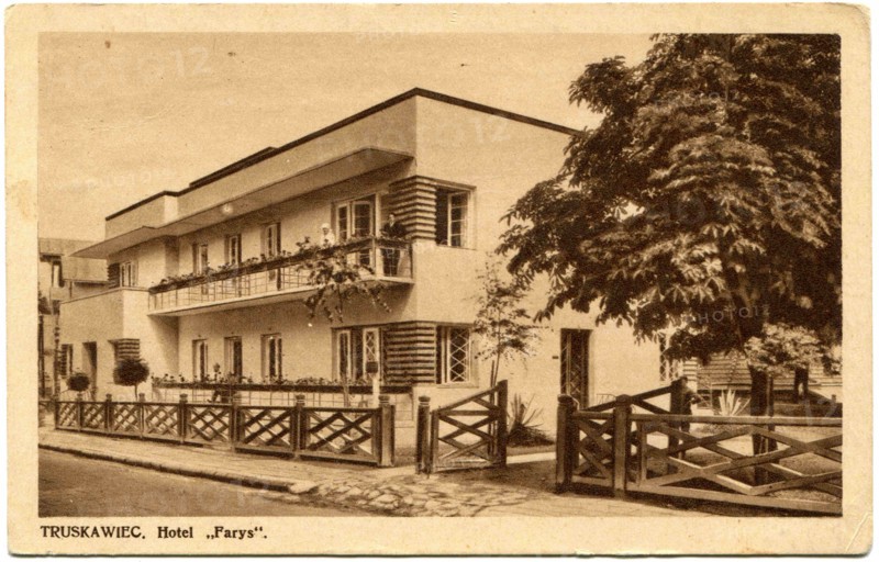 Hotel Paris, Truskavets.