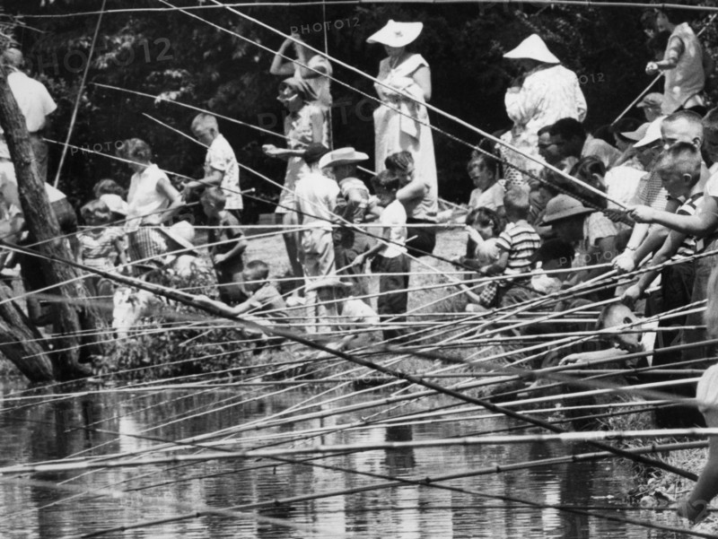 Boys fishing contest.