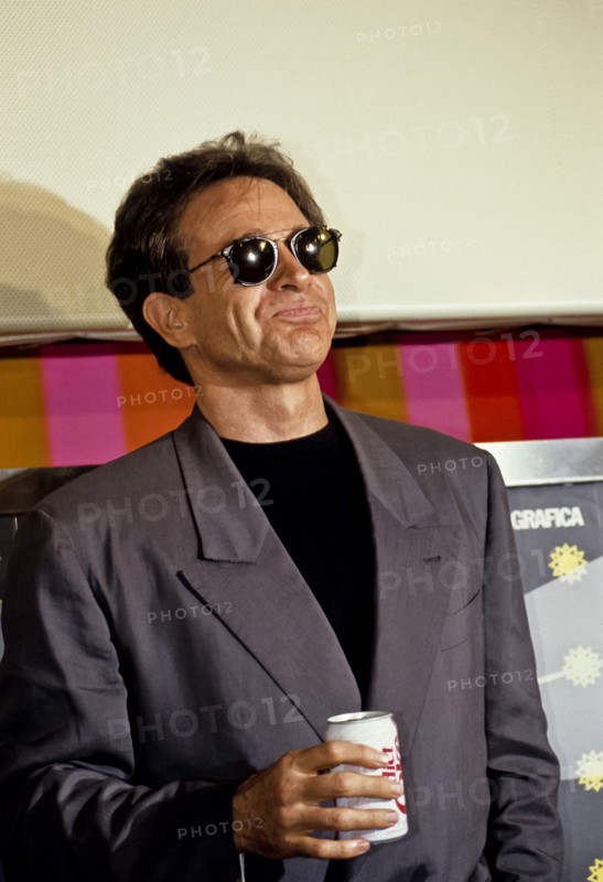 Warren Beatty.