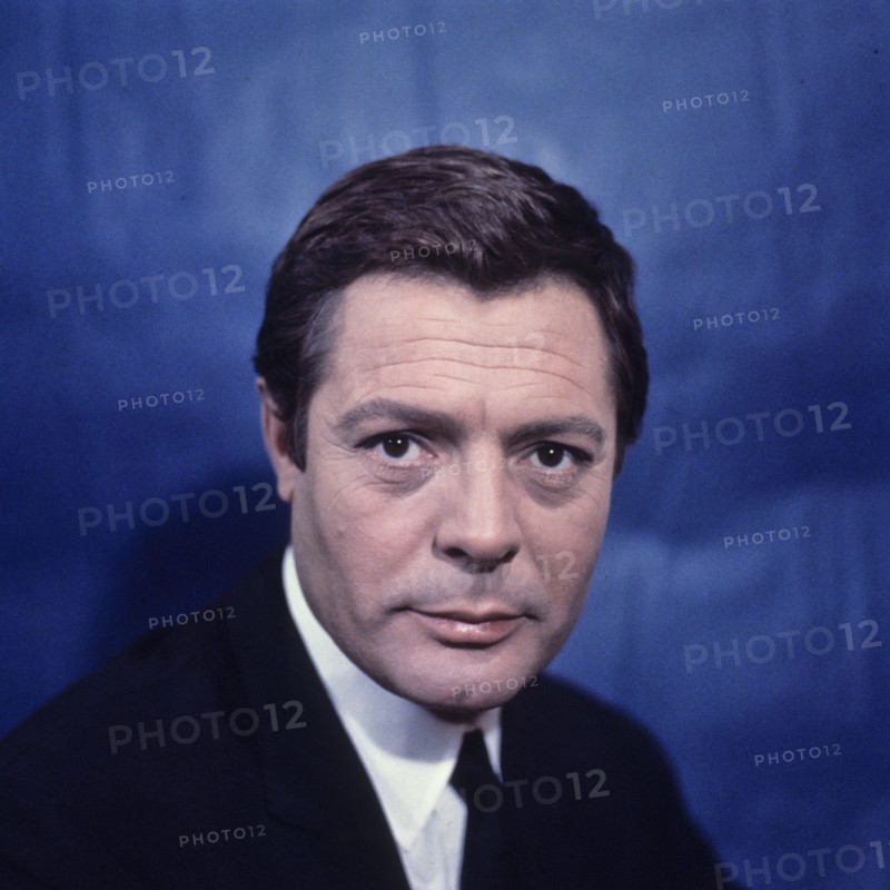 Marcello Mastroianni.