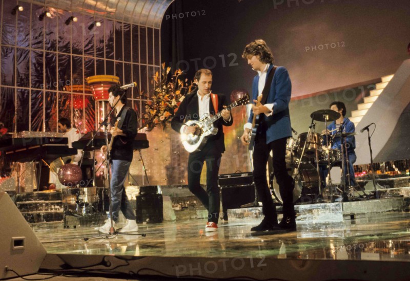 Dire Straits.