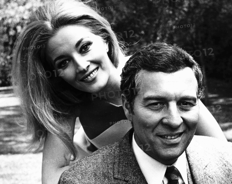 Sidney Chaplin and Daniela Bianchi.