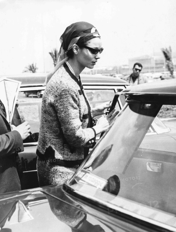 Elsa Martinelli.