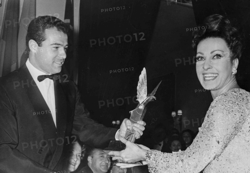 Alfonso Di Borbone Dampierre and Silvana Pampanini.