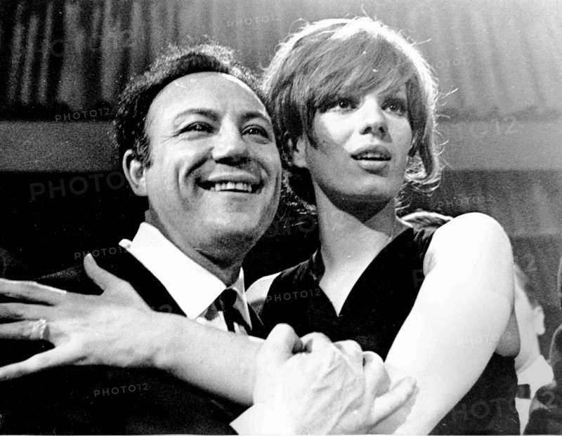 Claudio Villa and Iva Zanicchi.