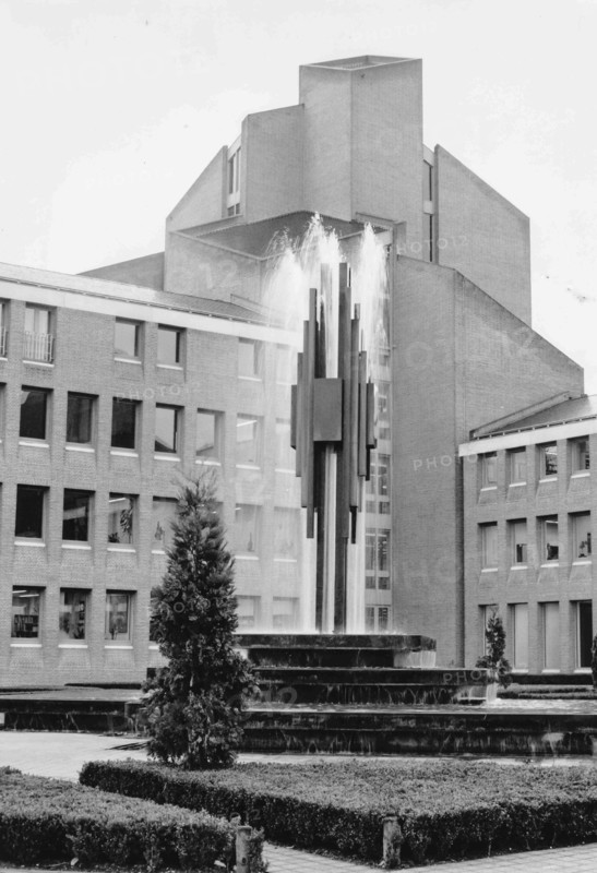 Government Building.