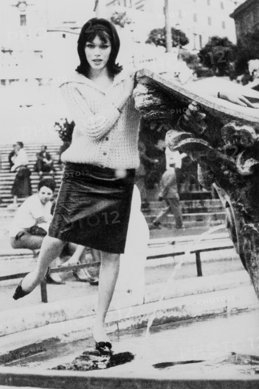 Amanda Lear. Renee Luisin