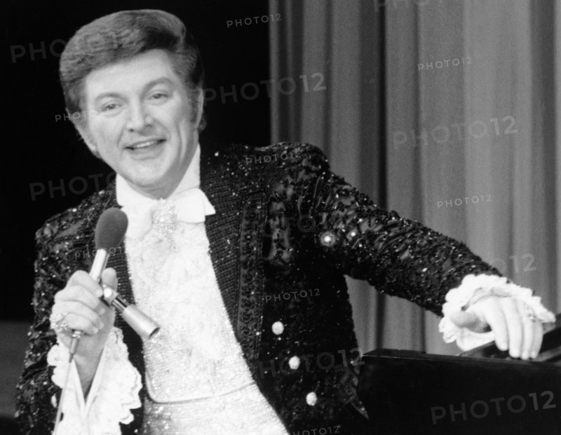 Liberace, 1972