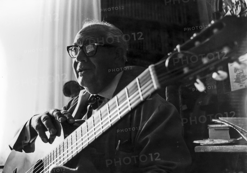 Andres Segovia
