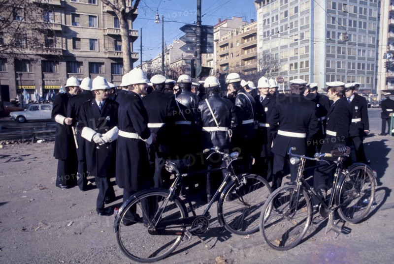 Traffic policeman, milan, italy