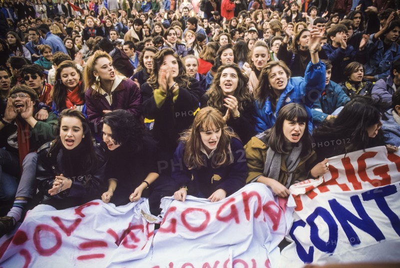 Students demonstration, rome, 90's
