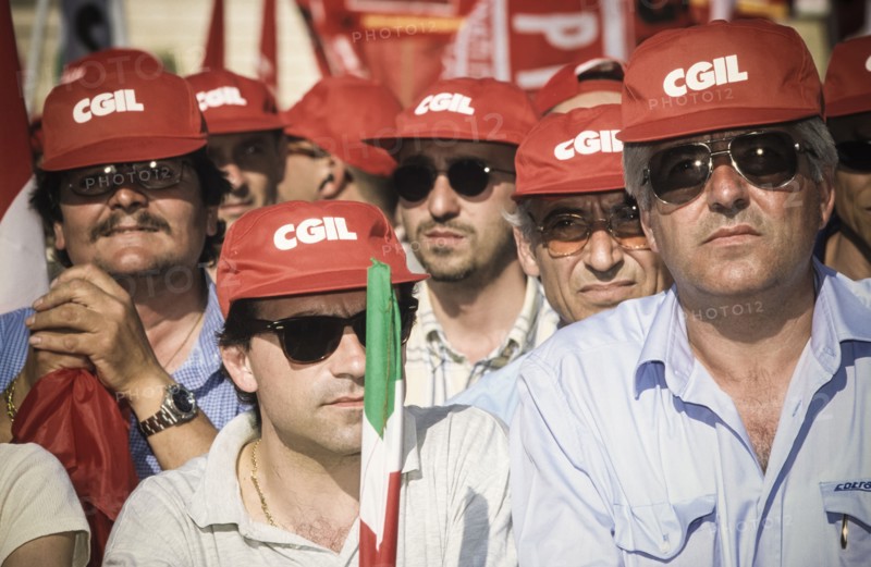 Demonstration against terrorism, 25th may 1999