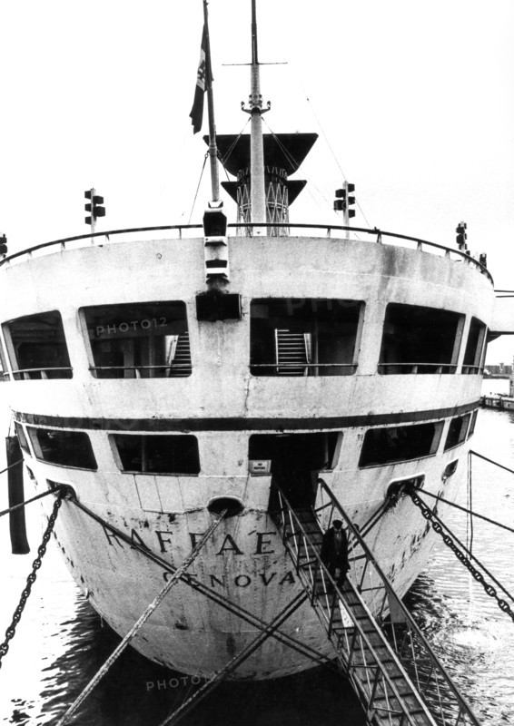 SS raffaello was an italian ocean liner built in the early 1960s for Italian Line by the cantieri riuniti dell'adriatico