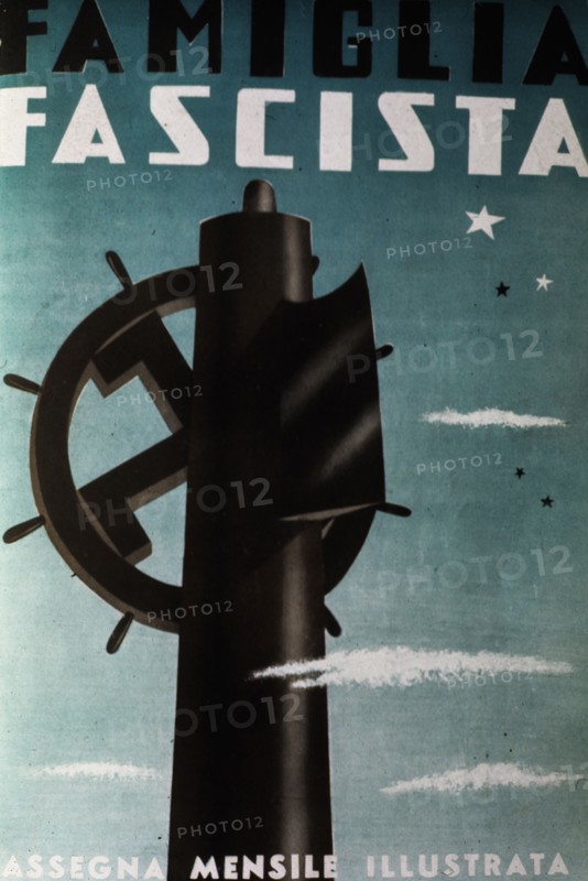 Famiglia fascista, illustrated monthly magazine