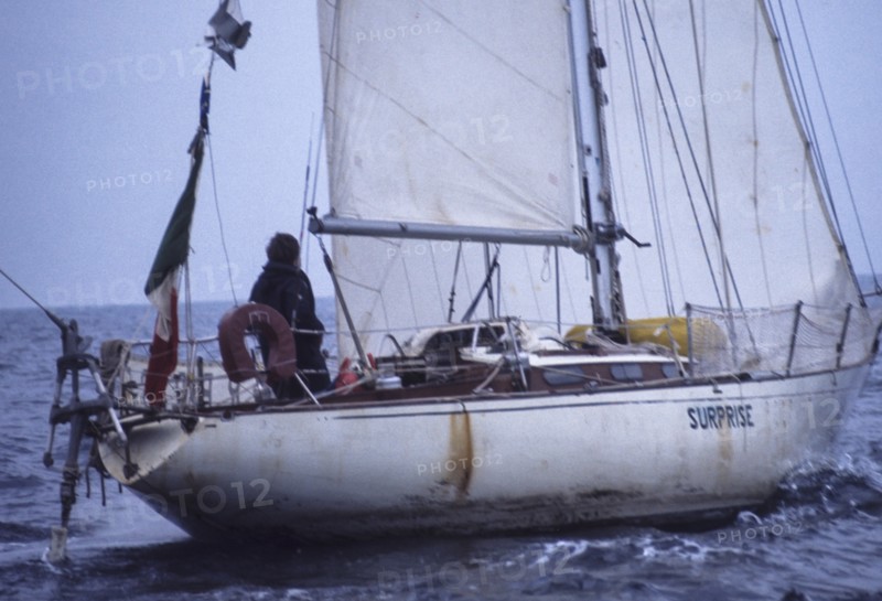 Ambrogio fogar on surprise, 1977