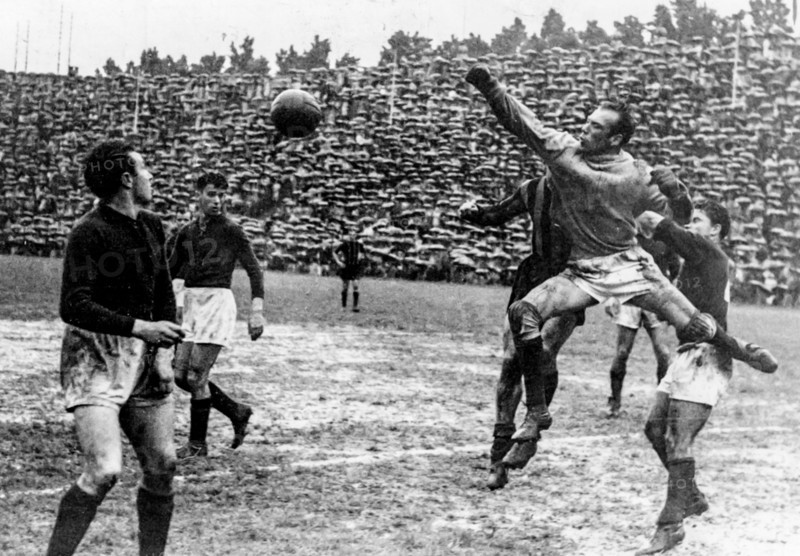 Inter - livorno 1946, exit of goalkeeper