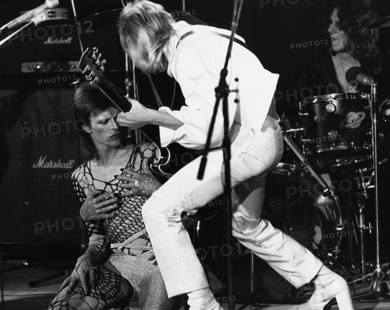 David bowie, mick ronson, marquee club, london 1970