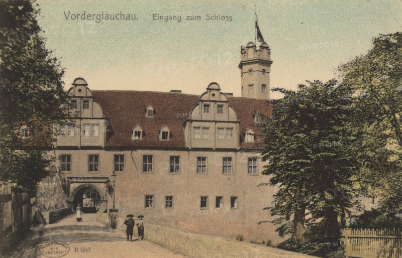 Entrance castle in Vorderglauchau, Forderglauchau castle, Glauchau, Zwickau county, Saxony, Germany, view from c. 1910, digital reproduction of a public domain postcard.