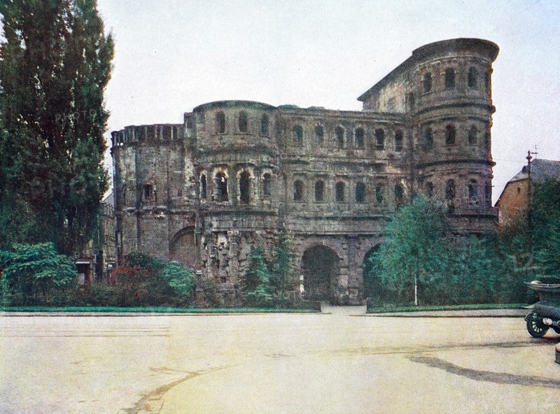 The Porta Nigra in Trier in 1910, Rhineland-Palatinate, Germany, photograph, digitally restored reproduction of an original artwork from the early 20th century, exact original date unknown.