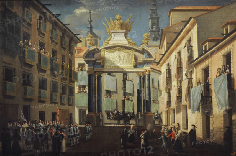 Triumphal Arch erected on Calle de Carretas.