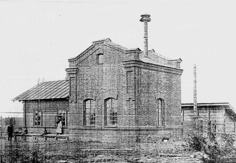 Photograph of a typical water-lifting building of the Perm-Vyatka-Kotlas branch