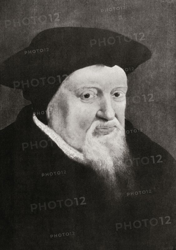 Huldrych ZwiNgai or Ulrich ZwiNgai.