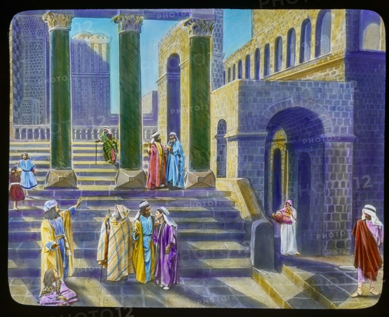 Group of people, arabs, proclamation that taxes should be paid and everybody should return to their town of birth.