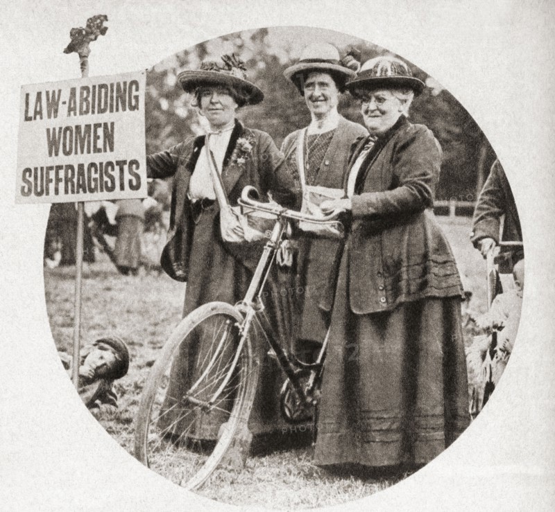 Three suffragettes at The Conquest of the Monument movement in London.
