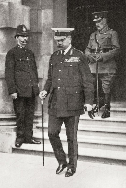 Lord Kitchener leaving the War Office.