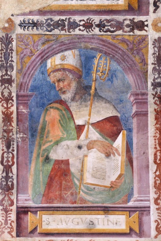 Lo Spagna, arch of the presbytery with figures of saints