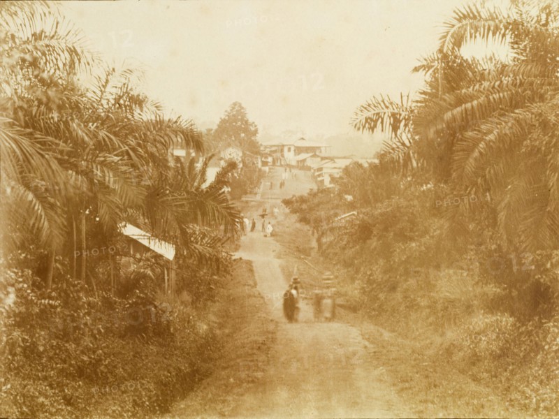 Country road into Nsawam
