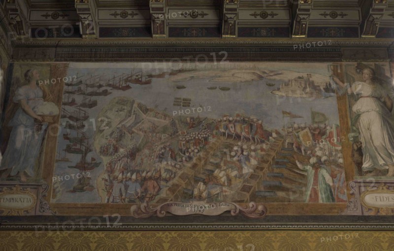 Palace of the Grand Master, 16th-18th centuries. Residence of the Great Master of the Order of Saint John. Fresco of the Supreme Council Room by Matteo Perez de Aleccio (1547-1628) depicting The Great Siege of Malta by the Ottoman Empire in 1565. Take of the Fort of Saint Elmo (June 23, 1565). Valletta. Malta.