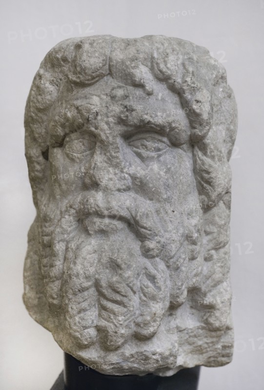Zeus. Head of a marble statue. Second half of the 2nd century AD. From Gigen (Ulpia Oescus), Pleven region, Bulgaria. National Archaeological Museum. Sofia. Bulgaria.
