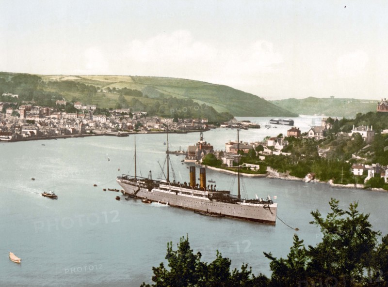The RMS Dunottar Castle.