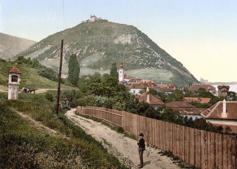 The Leopoldsberg near Vienna.