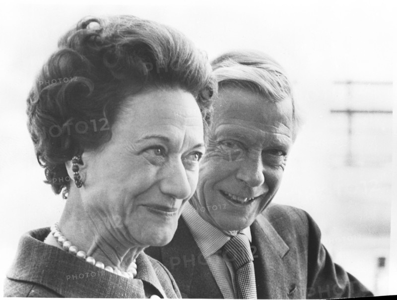 He signed the instrument of abdication on 10 December 1936, so he could get married to the two-time US divorcee Wallis Warfield, better known as Wallis Simpson on June 3thd 1937. George VI created his brother, the former king, Duke of Windsor..
