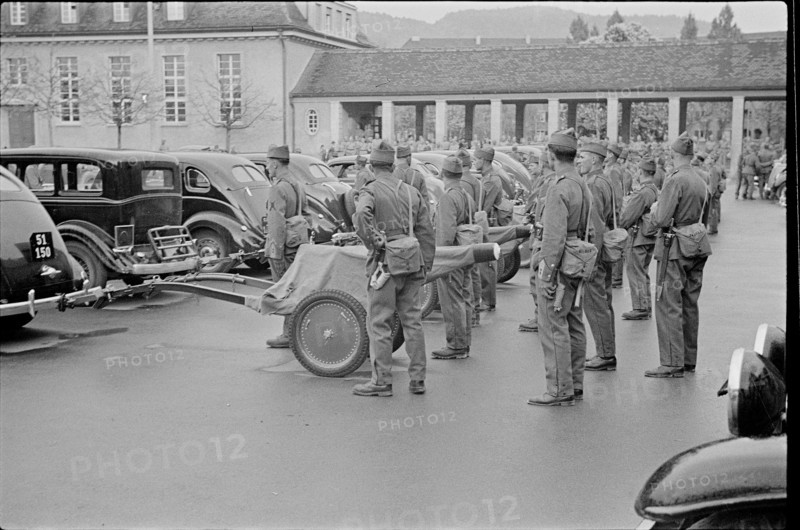 Called up infantrymen gathering; 1940.