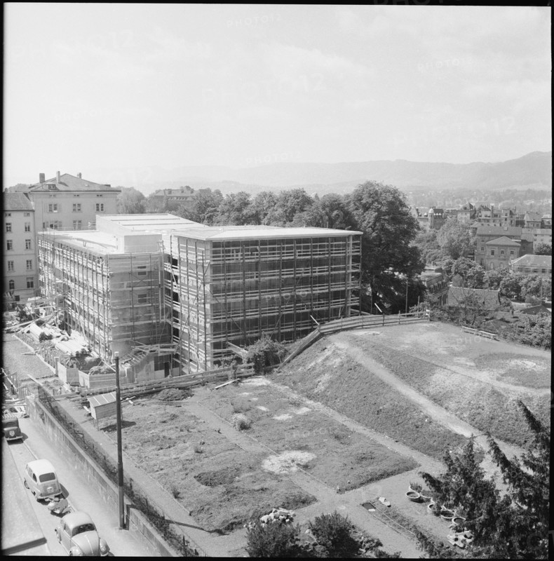 Physics building of the University of Zurich 1958.