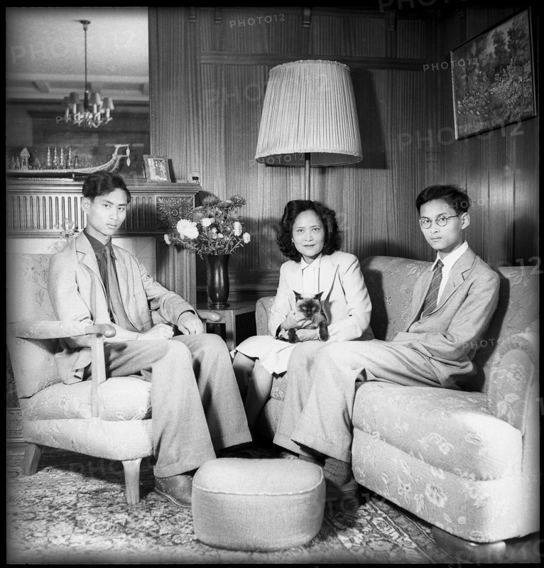 Prince Ananda Mahidol, princess Galyani, prince Bhumibol, 1945.