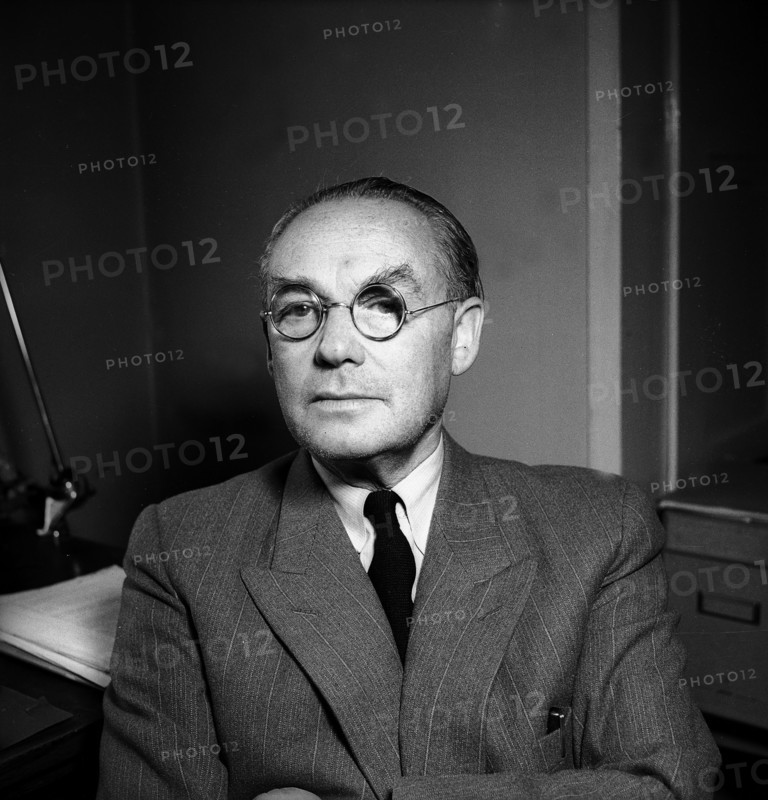 Dr. phil. Siegfried Giedion, 1949.
