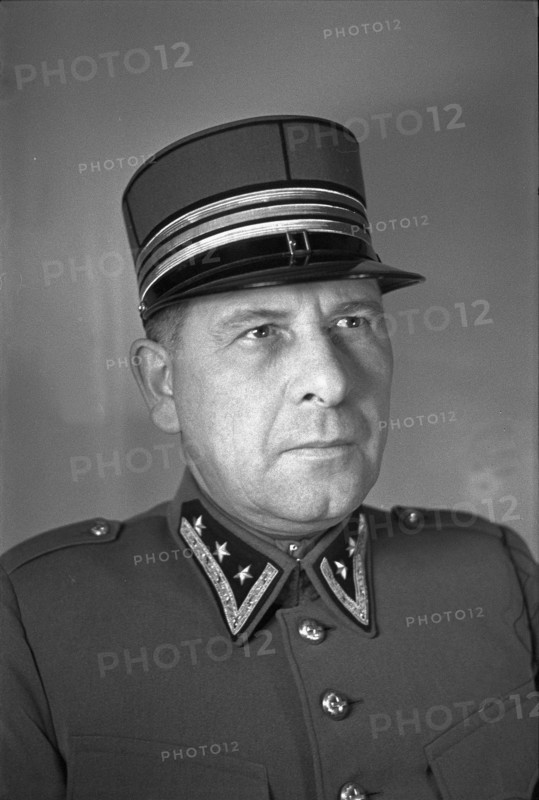 Colonel Werner Müller.