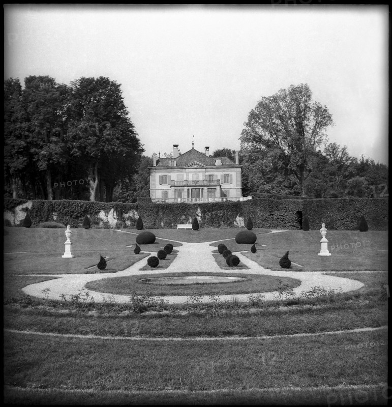 Estate Mon Reposoir in Pregny near Geneva.