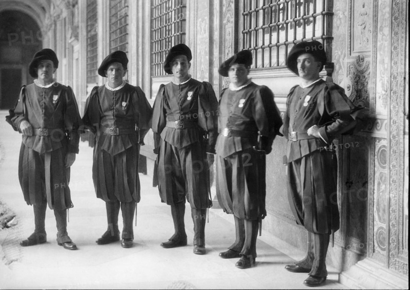 Swiss Guards around 1920.