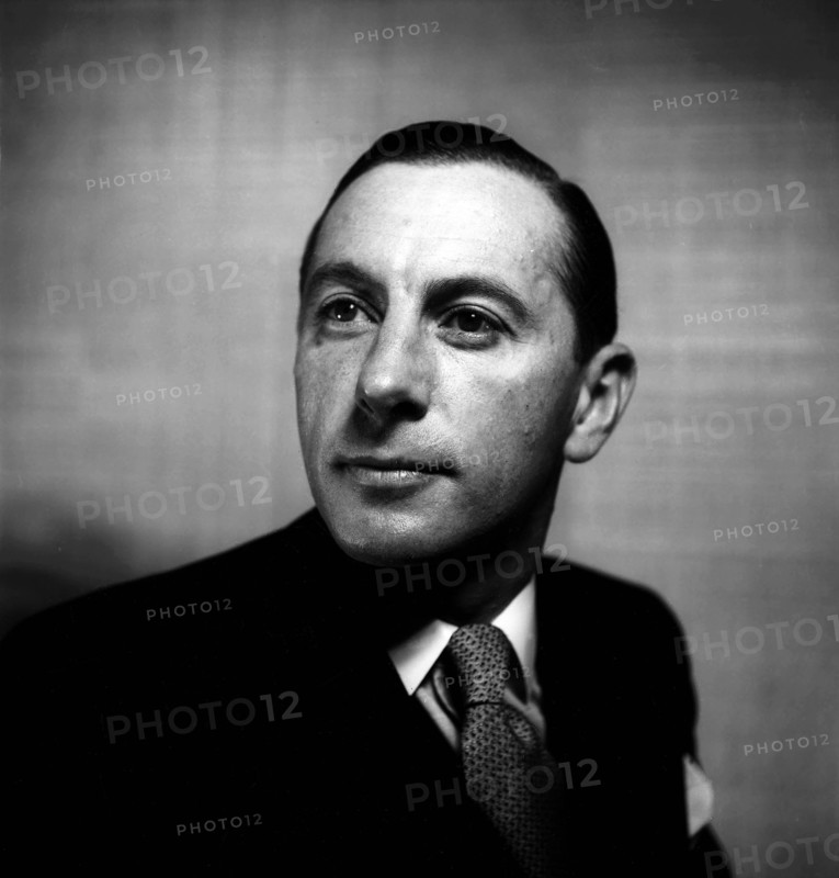 Dr. Edmond Gay, chairman of the ACS, 1946