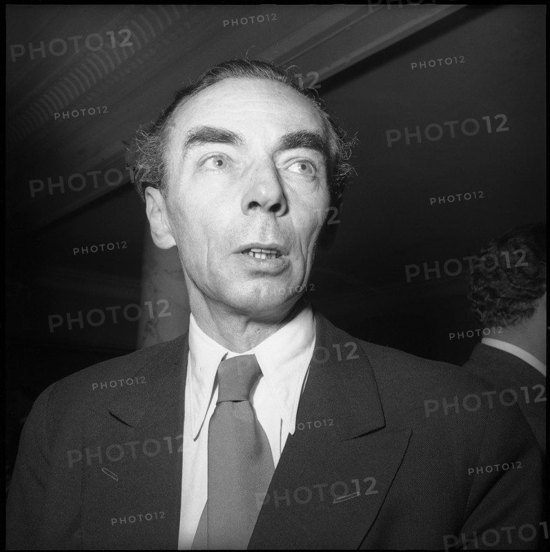 Erich Kv§stner in Zurich 1957 .