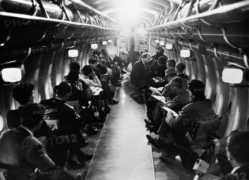 Press representatives in Mesoscaph of Expo 1964 .