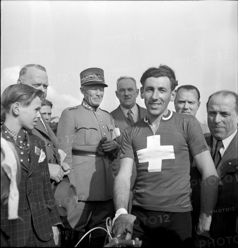 General Guisan, Pierre Champion, cyclo cross in Renens 1946
