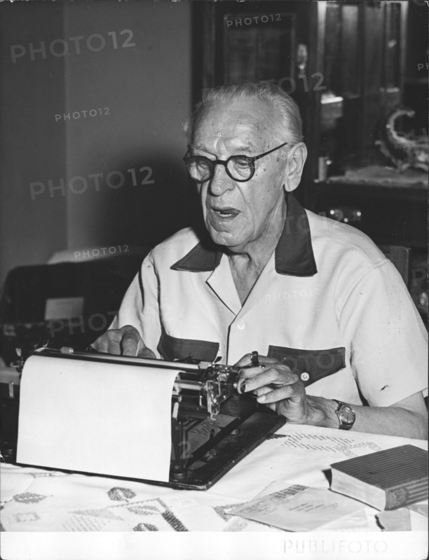 Grock at home typing.